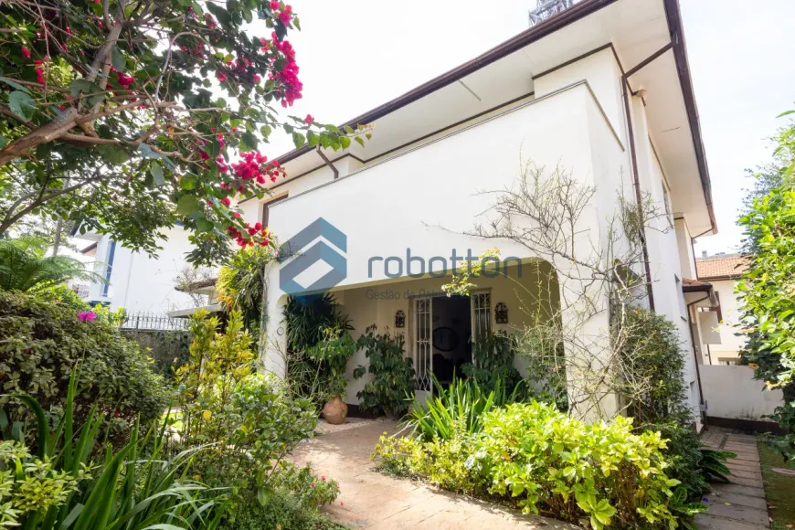 Foto do imóvel - Casa de condomínio para alugar com 5 quartos, 6 banheiros e 2 vagas na garagem, próximo à.