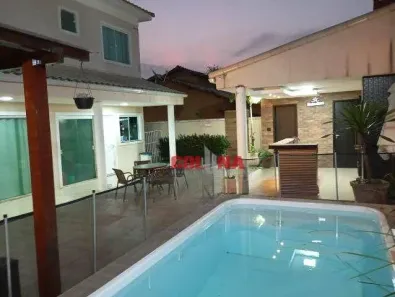 Casa de Condomínio com 3 Quartos à venda, 180m² no Centro (Manilha), Itaboraí