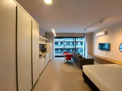 Apartamento com 1 Quarto para alugar, 50m² no Centro, Florianópolis