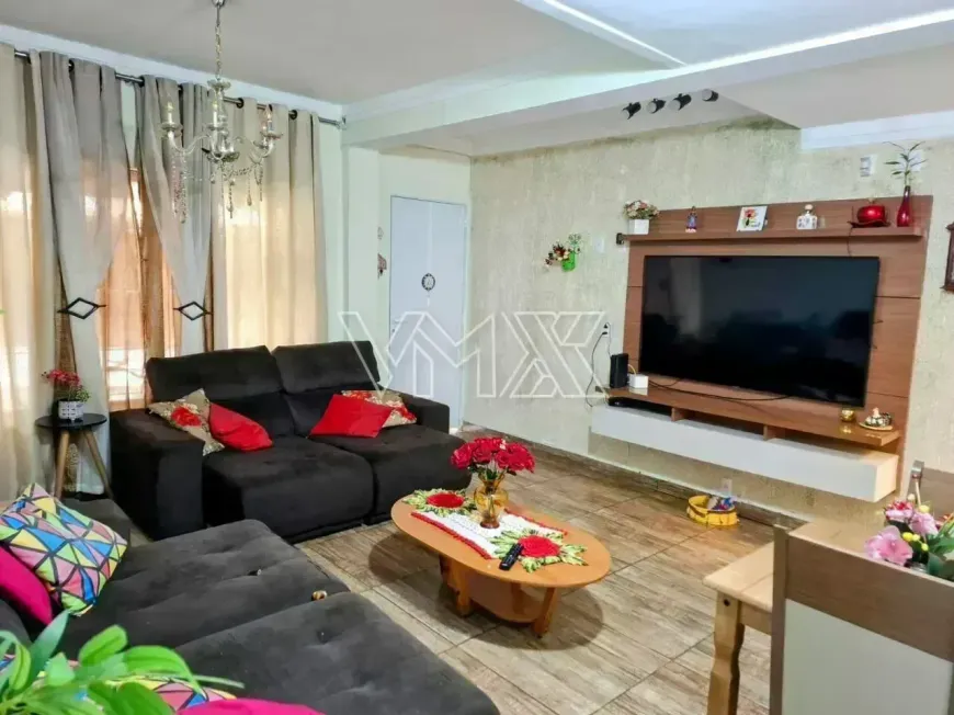 Foto do imóvel - Sobrado à venda com 3 quartos, 1 suíte, 155 m², 3 banheiros e 2 vagas na garagem em