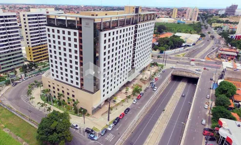 Conjunto Comercial / Sala à venda, 32m² no Pici, Fortaleza