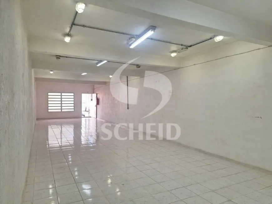 Foto do imóvel - Imóvel comercial para alugar com 4 quartos, 3 banheiros e 2 vagas na garagem próximo ao Metrô.