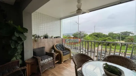 Apartamento com 3 Quartos à venda, 161m² no Gonzaga, Santos