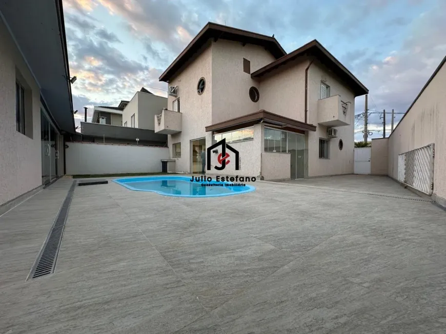Foto do imóvel - Casa de condomínio para alugar com 260 m², 3 quartos, 4 banheiros, 4 vagas