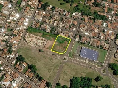 Casa com 2 Quartos à venda, 100m² no Centro, Jaboticabal