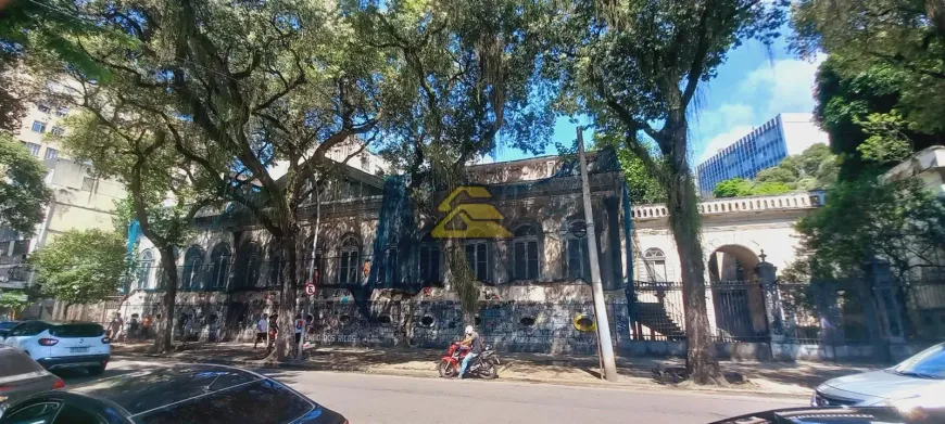 Foto do imóvel - Prédio inteiro para alugar com 18 banheiros e 5300 m² próximo ao Metrô Cinelândia em