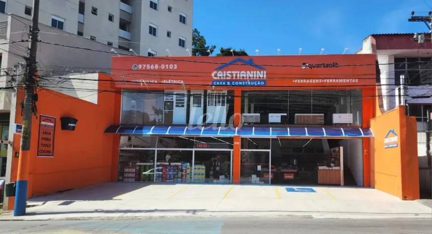 Foto do imóvel - Ampla loja comercial em vão livre, com mezanino, que pronta