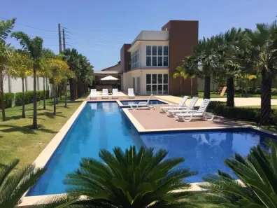 Sobrado com 3 Quartos à venda, 111m² no Centro, Eusébio