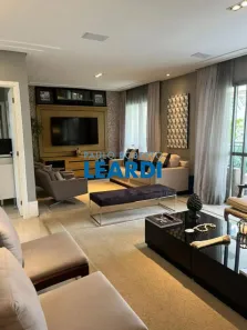 Apartamento com 3 Quartos à venda, 212m² no Vila Suzana, São Paulo