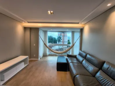Apartamento com 2 Quartos para alugar, 78m² no Centro, Florianópolis
