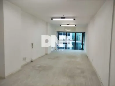 Conjunto Comercial / Sala à venda, 33m² no Copacabana, Rio de Janeiro