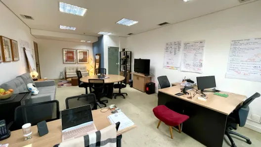 Conjunto Comercial / Sala à venda, 42m² no Cidade Monções, São Paulo