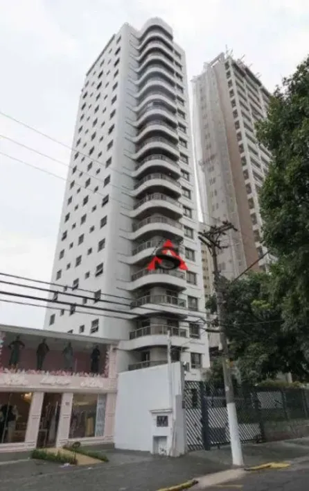 Foto do imóvel - Apartamento 1 por andar, área 214m² reformada com ótimo acabamento, composta