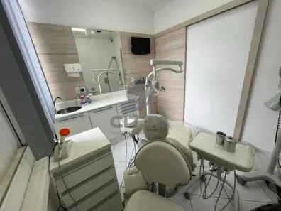 Conjunto Comercial / Sala com 4 Quartos à venda, 75m² no Centro, Campinas