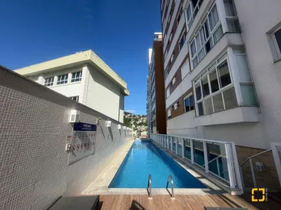 Apartamento com 2 Quartos à venda, 79m² no Centro, Florianópolis