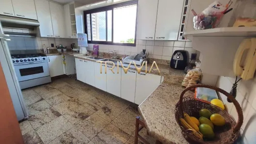 Apartamento com 4 Quartos à venda, 208m² no Fundinho, Uberlândia