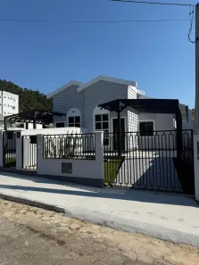 Casa com 3 Quartos à venda, 80m² no Fundos, Biguaçu