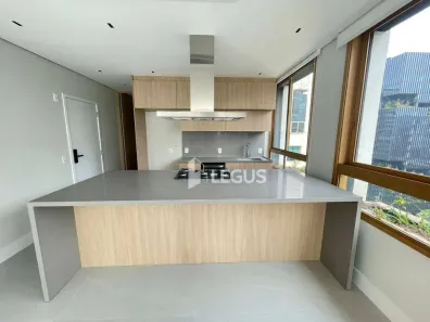 Apartamento com 3 Quartos para alugar, 147m² no Itaim Bibi, São Paulo