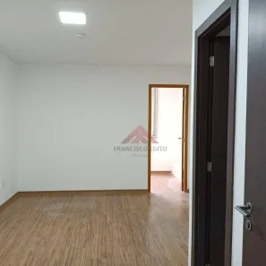 Conjunto Comercial / Sala à venda, 28m² no Centro, Niterói