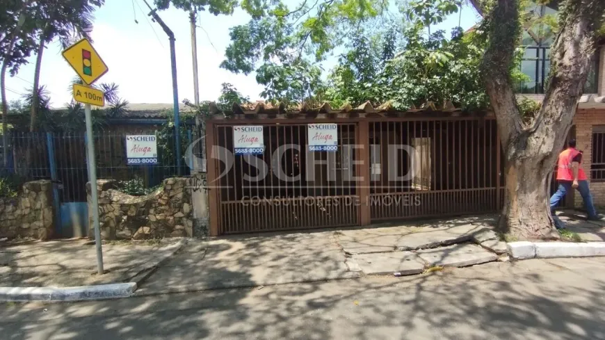 Foto do imóvel - Imóvel comercial para alugar com 2 quartos, 1 banheiro e 2 vagas na garagem próximo à Estação.