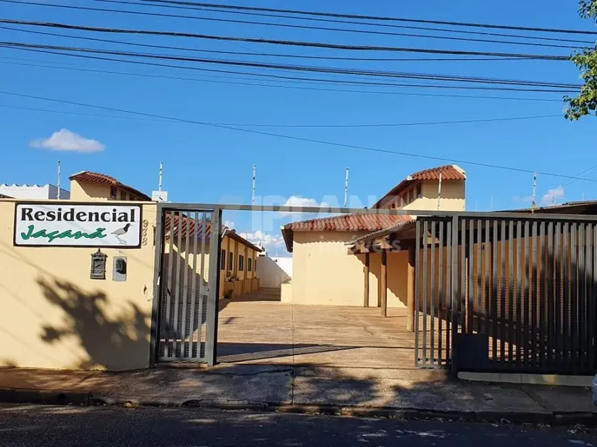 Foto do imóvel - Casa para alugar com 25 m², 1 quarto, 1 banheiro, 1 vaga