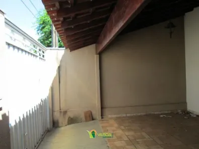 Casa com 2 Quartos para alugar, 60m² no Conjunto Habitacional CAIC, São José do Rio Preto