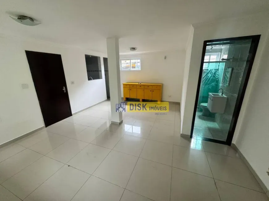 Foto do imóvel - Sobrado para alugar com 3 quartos, 1 suíte, 180 m², 4 banheiros e aceita animais em