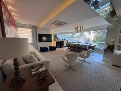 Apartamento com 4 Quartos à venda, 250m² no Casa Forte, Recife