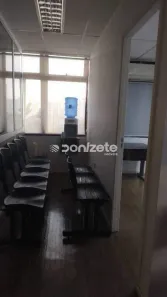 Conjunto Comercial / Sala à venda, 86m² no Centro, Santo André