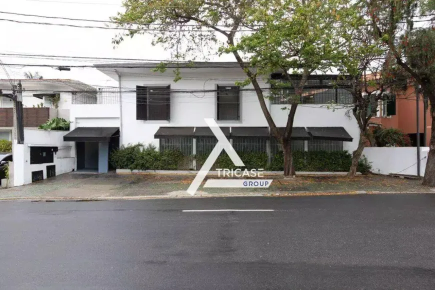 Foto do imóvel - Imóvel comercial para alugar com ar-condicionado, aceita animais, 5 banheiros e 7 vagas em