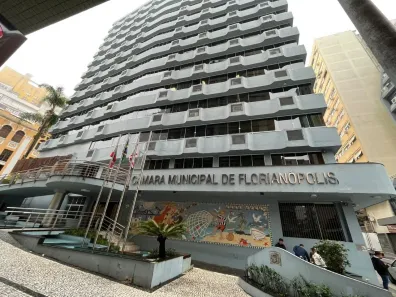 Conjunto Comercial / Sala à venda, 42m² no Centro, Florianópolis
