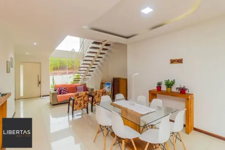 Casa de Condomínio com 3 Quartos à venda, 271m² no Hípica, Porto Alegre