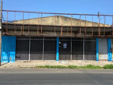 Prédio/Edifício Inteiro com 3 Quartos para alugar, 250m² no Piçarra, Teresina