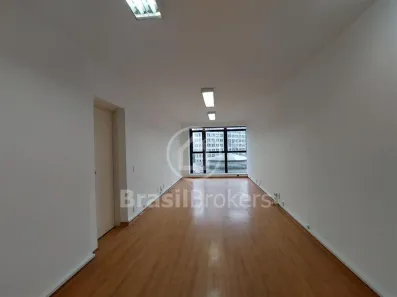 Conjunto Comercial / Sala à venda, 32m² no Centro, Rio de Janeiro