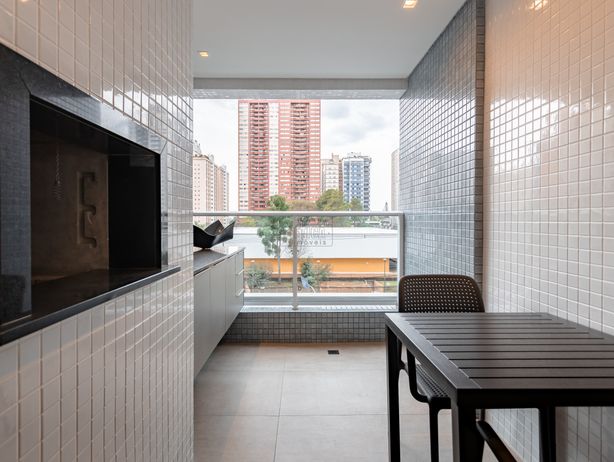 APARTAMENTO com 3 dormitórios à venda com 135m² por R$ 1.279.921,17 no bairro Batel - CURITIBA / PR - foto 7