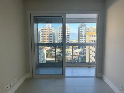 Apartamento com 2 Quartos à venda, 73m² no Centro, Florianópolis