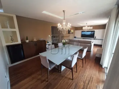 Apartamento com 3 Quartos à venda, 177m² no Centro, Londrina