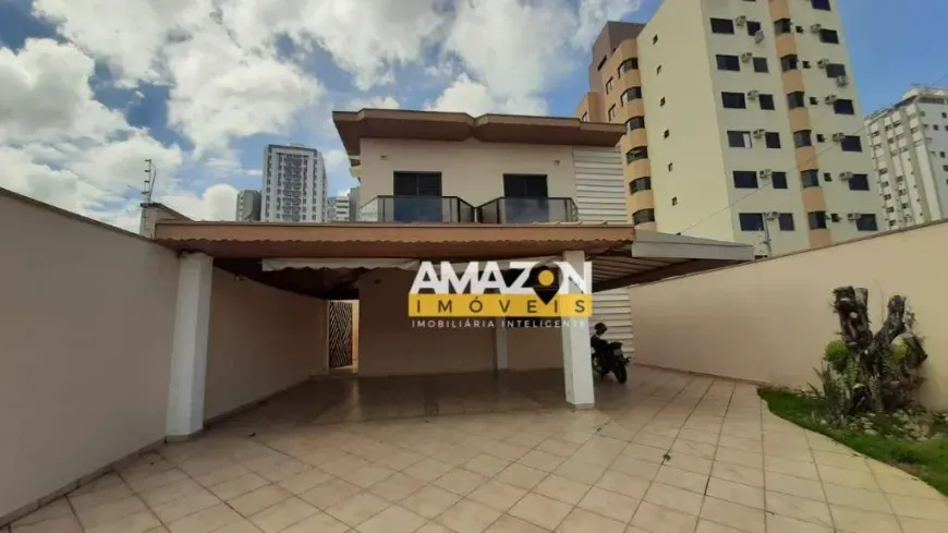 Foto do imóvel - Sobrado para alugar com 3 quartos, 3 suítes, 3 banheiros e 5 vagas na garagem em