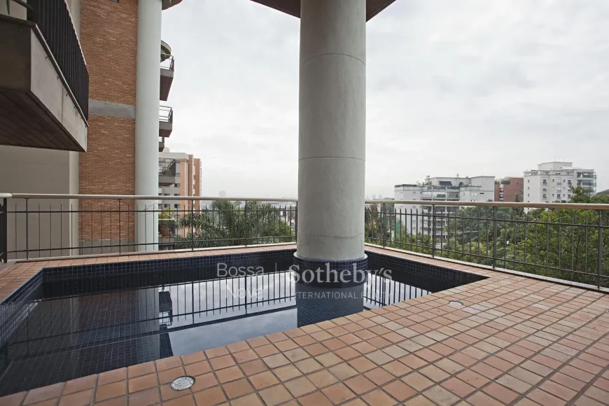 Foto do imóvel - Apartamento para alugar com 4 quartos, 4 banheiros, 6 vagas na garagem e varanda em