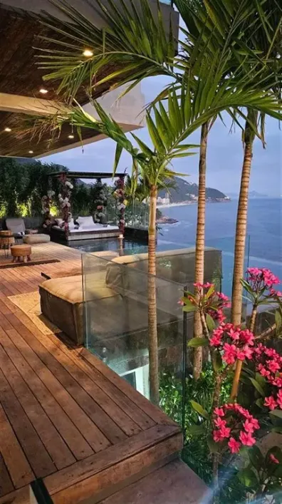 Foto do imóvel - Casa para alugar com 900 m², 5 quartos, 9 banheiros, 3 vagas