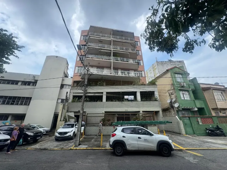 Foto do imóvel - Apartamento para alugar com 75 m², 2 quartos, 2 banheiros, 1 vaga