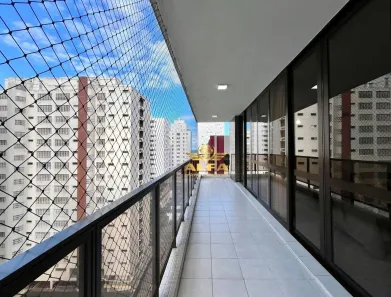 Apartamento com 4 Quartos à venda, 216m² no Pitangueiras, Guarujá
