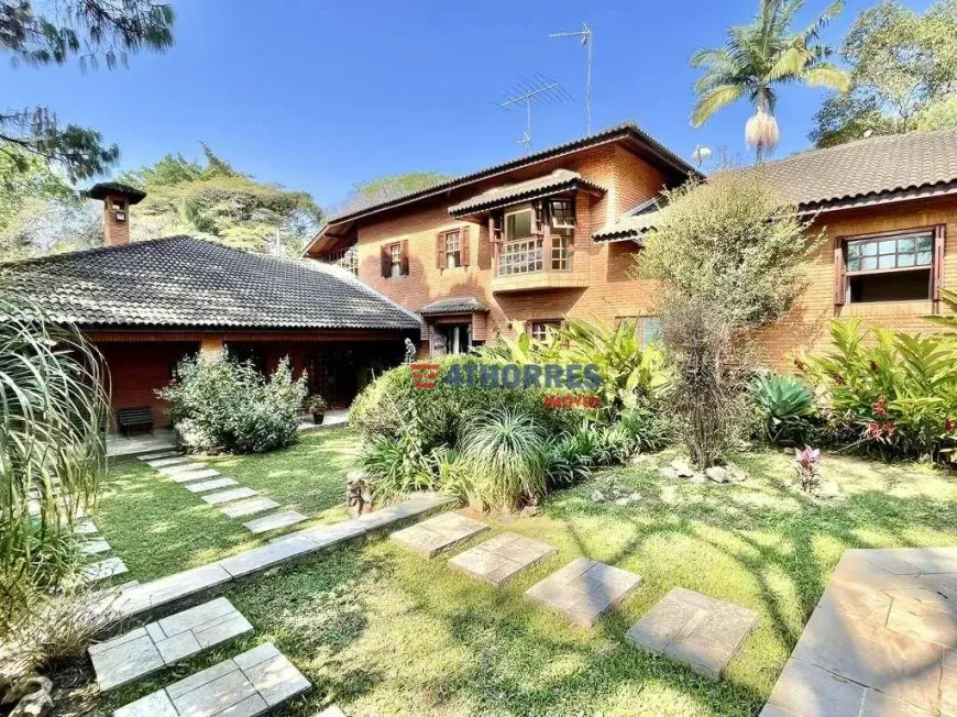 Foto do imóvel - Casa com 5 quartos, sendo 5 suítes, disponível para venda ou aluguel, aceita animais e.