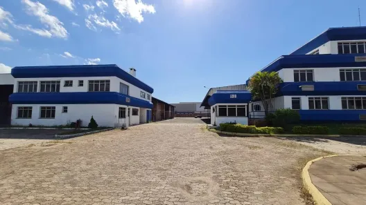 Prédio Inteiro com 4 Quartos à venda, 3665m² no Sarandi, Porto Alegre