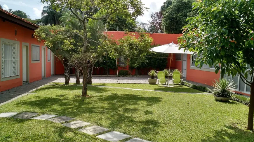 Foto do imóvel - Imóvel comercial para alugar com 5 quartos, 2 suítes, 6 banheiros e 6 vagas na garagem em