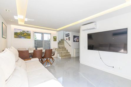 Casa de Condomínio com 3 Quartos à venda, 133m² no Campo Comprido, Curitiba