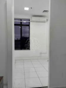 Conjunto Comercial / Sala para alugar, 44m² no Embaré, Santos