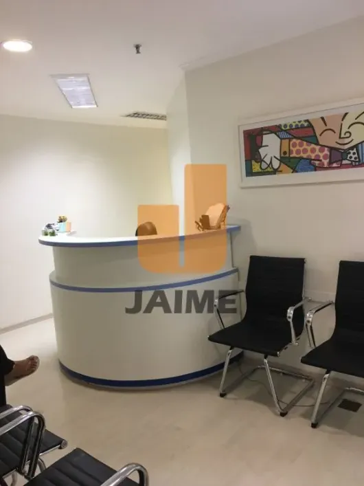 Foto do imóvel - Imóvel comercial à venda com 48 m², 2 banheiros, ar-condicionado e 1 vaga na garagem próximo ao.