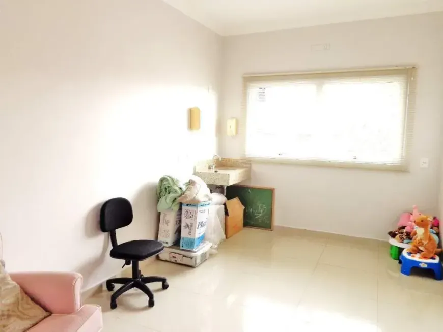 Foto do imóvel - Sala/Conjunto/Escritório para alugar com 12 m² e 5 banheiros disponível para locação em