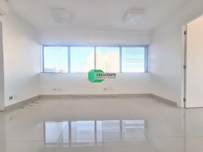 Conjunto Comercial / Sala para venda ou aluguel, 40m² no Vila Gilda, Santo André